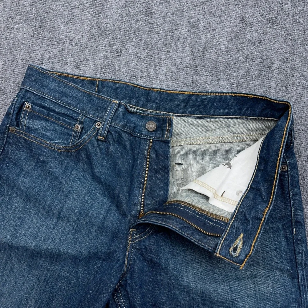 Levis excellent pre